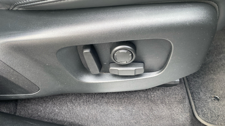 Land Rover Range Rover Sport 2.0 P400e HSE Dynamic 5dr Auto Estate